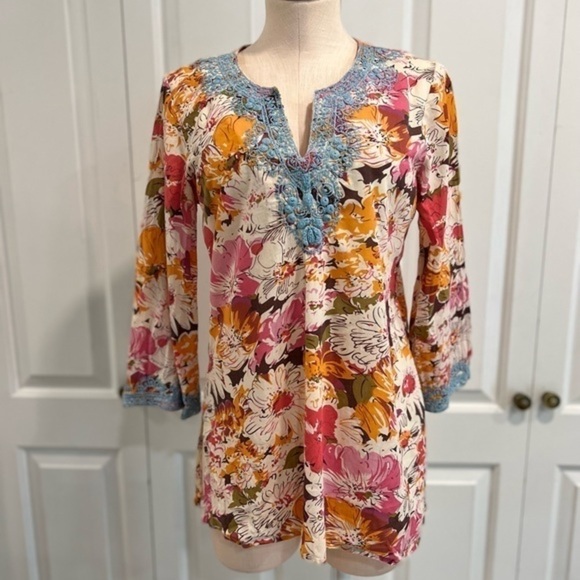 Sundance Cotton Floral Tunic Top with Embroidery Finish - Picture 6 of 13